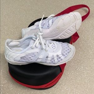 Nfinity Vengeance Kids Cheer Shoe Size 2